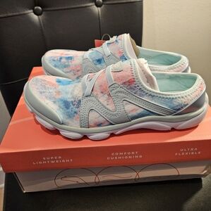 Easy Spirit Riptide 2 Slip On Sneakers Shoes Women Size 9 New